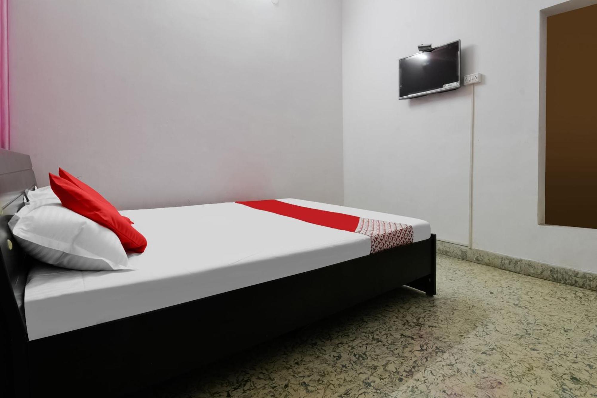Oyo Flagship Aashirvaad Green'S Guest House باتنا المظهر الخارجي الصورة